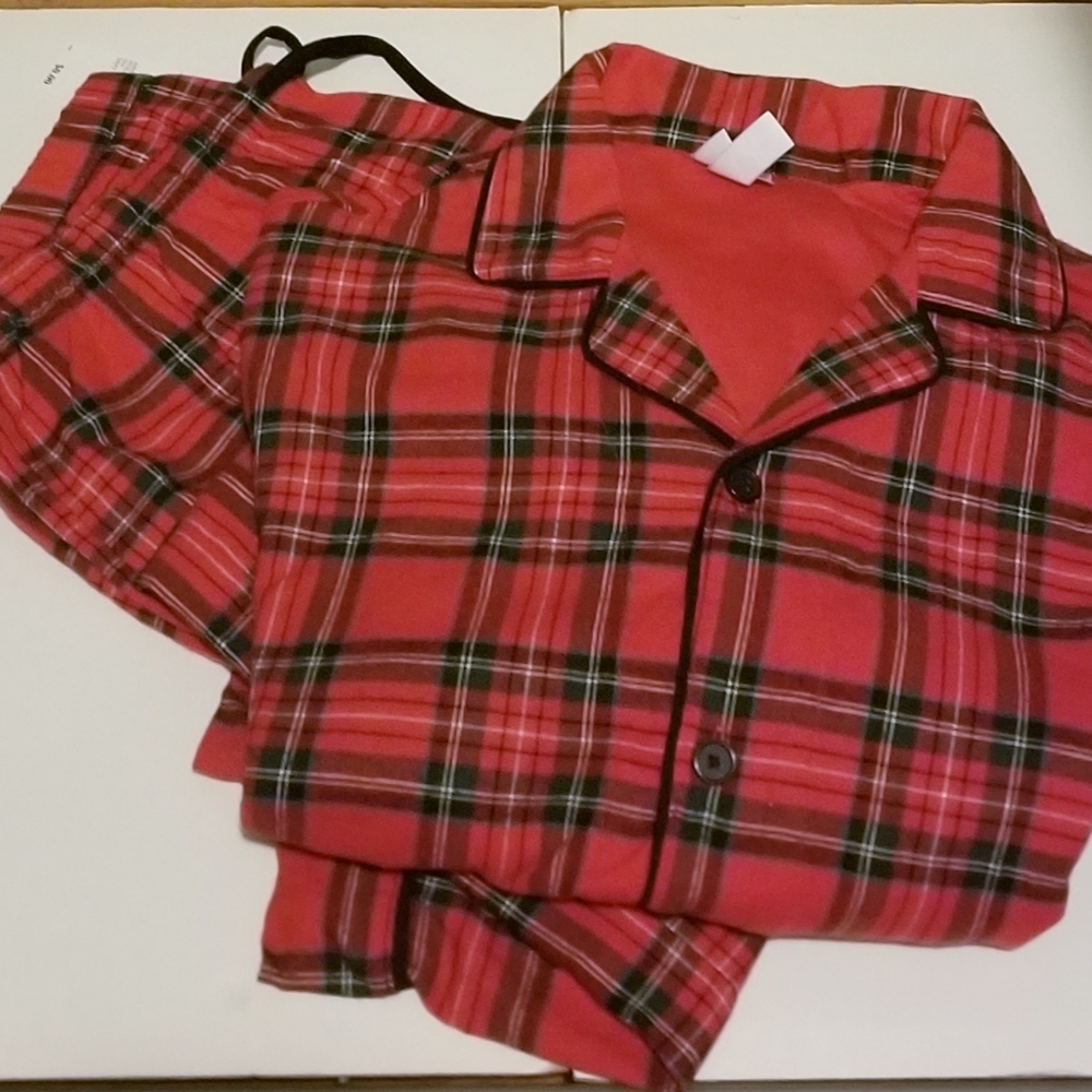 Women's Plaid 2 Piece Pajamas Size M - Picture 1 of 2
